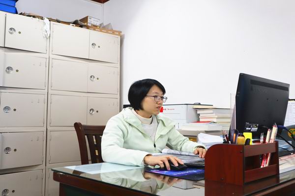 调整大小 聂_副本.jpg
